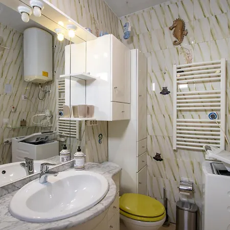Apartamento Quinto Id189 Torrevieja
